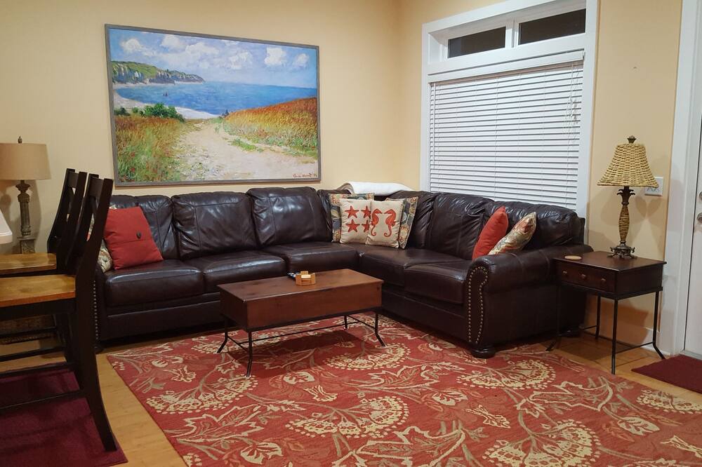 Photo of Bedroom in Fort Bay