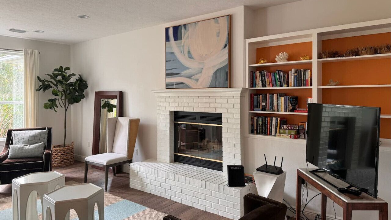 Photo of Livingroom in Sugarwood Beach