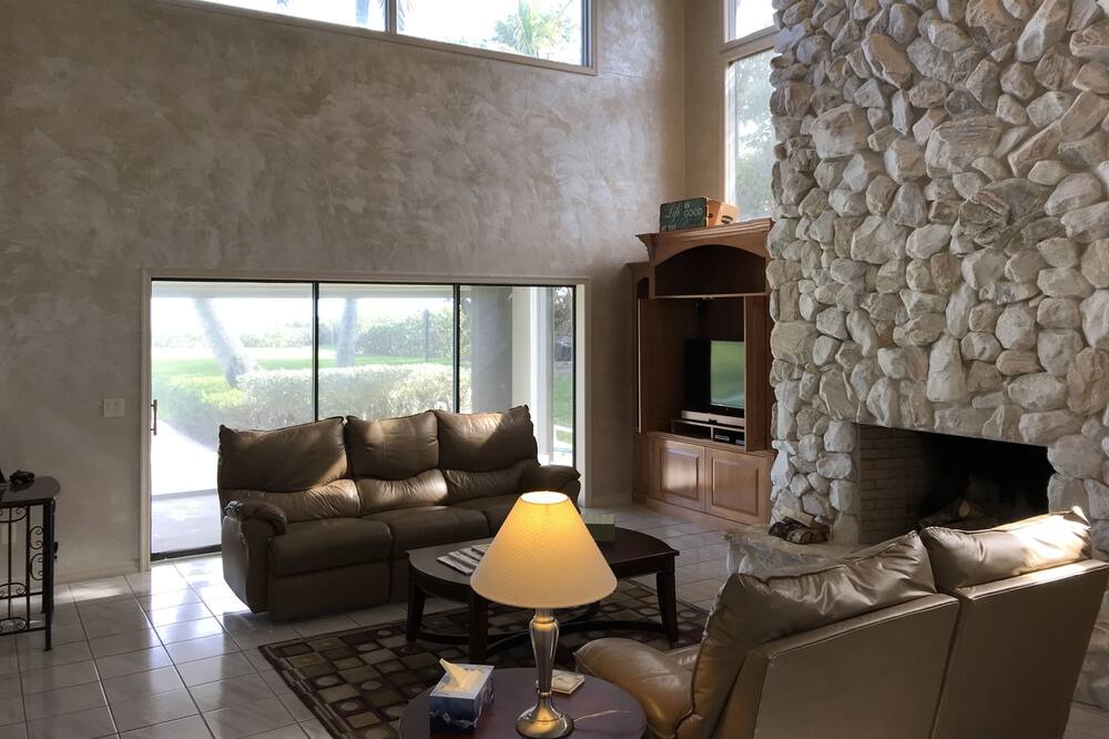 Photo of Livingroom in Hobe Sound