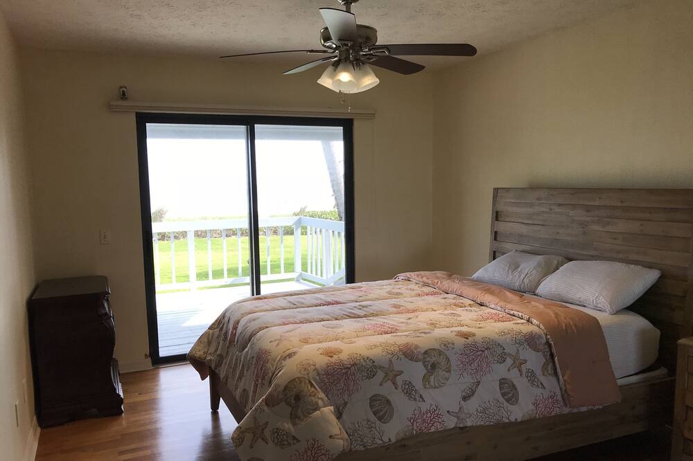 Photo of Bedroom in Hobe Sound