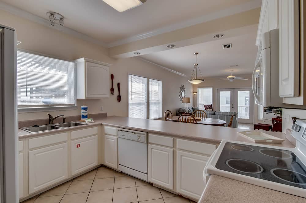 Photo of Kitchen in Gulf Shores