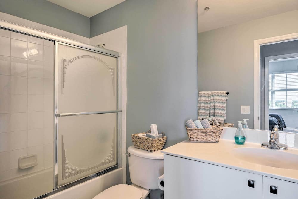 Photo of Bathroom in Burnt Store Marina