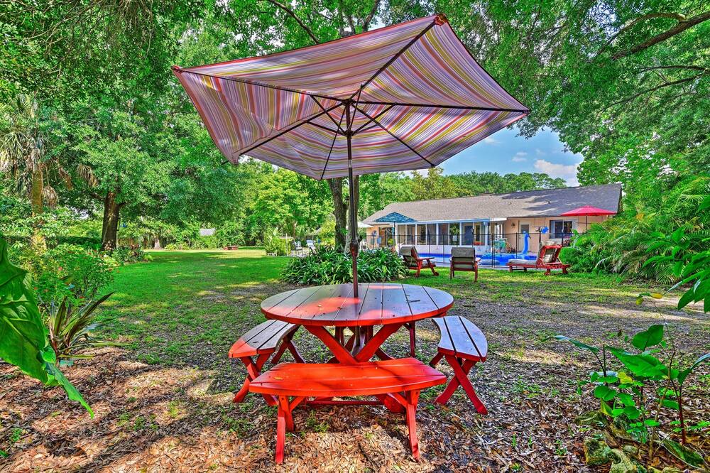 Photo of Outdoor in Longwood