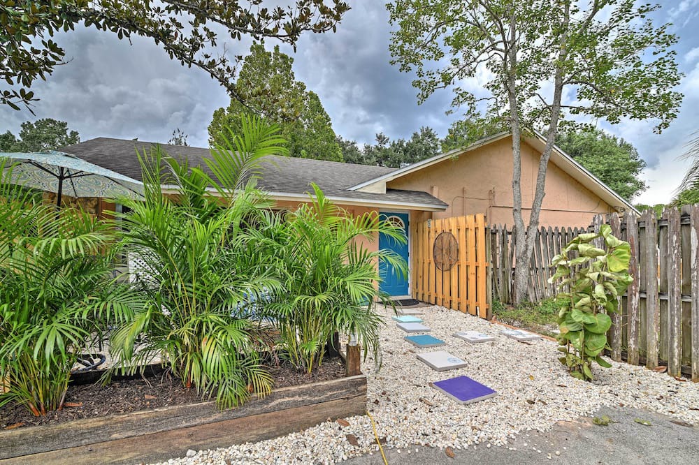 Photo of Outdoor in Longwood