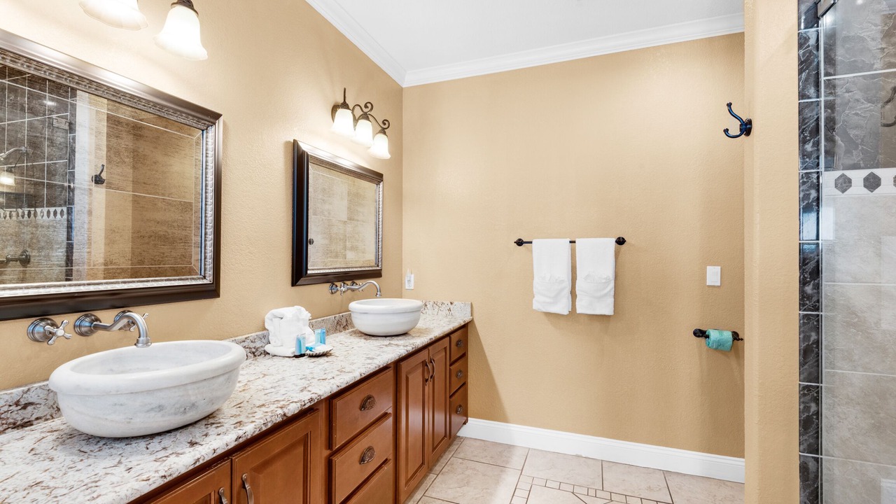 Photo of Bathroom in White Sands