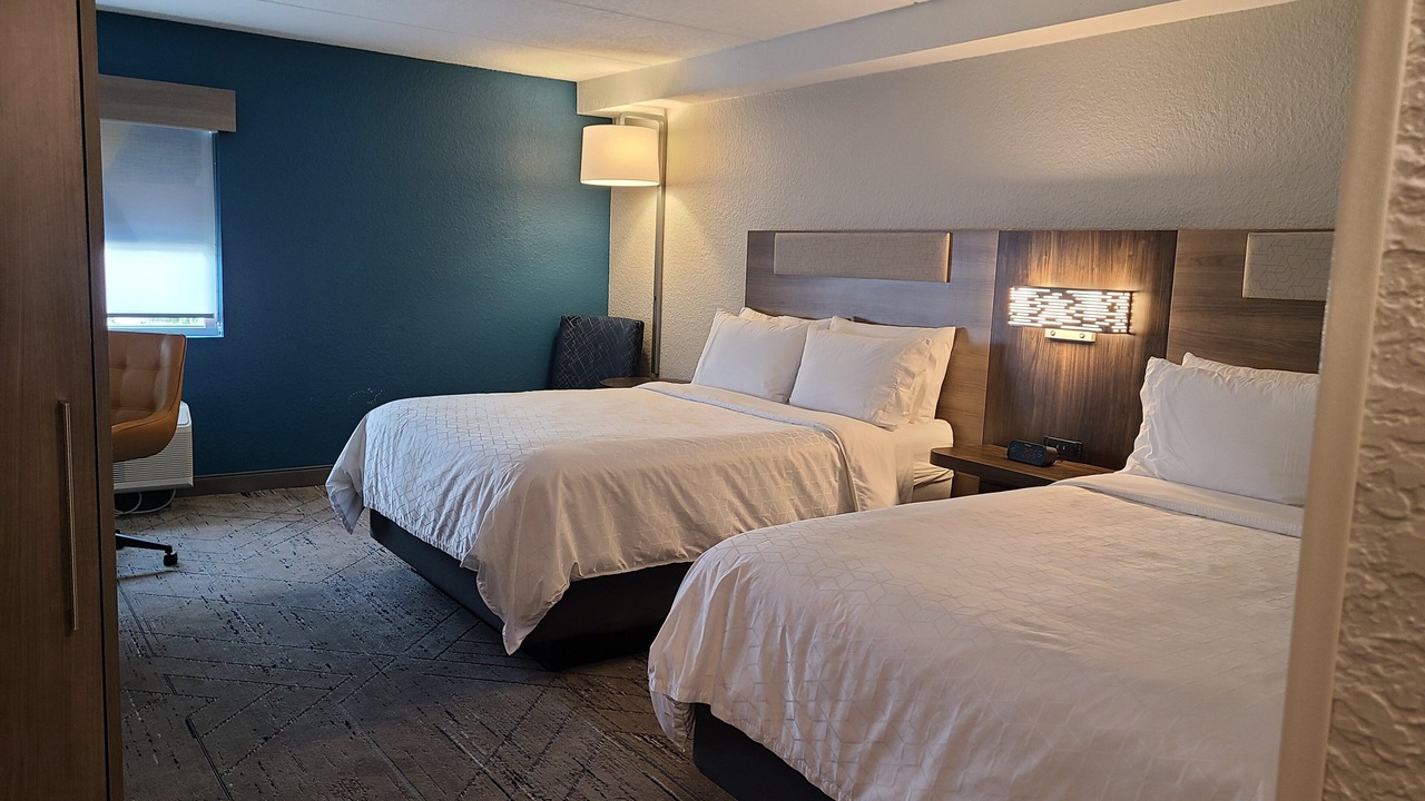 Photo of Bedroom in Survey Creek