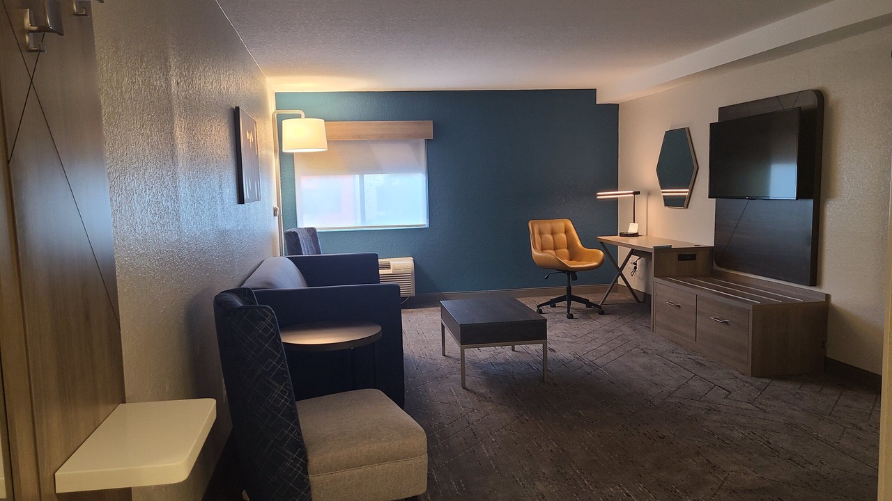 Photo of Bedroom in Survey Creek