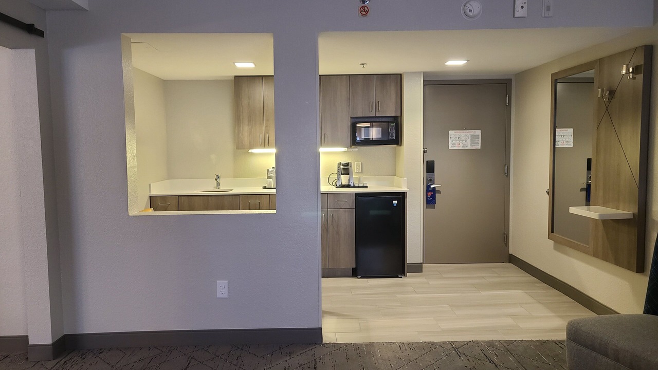 Photo of Bedroom in Survey Creek