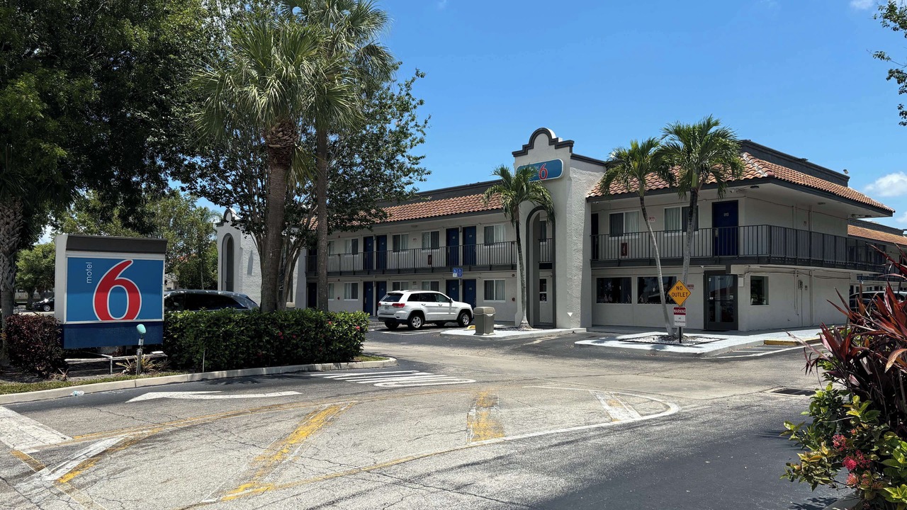 Photo of Outdoor in Riviera Beach