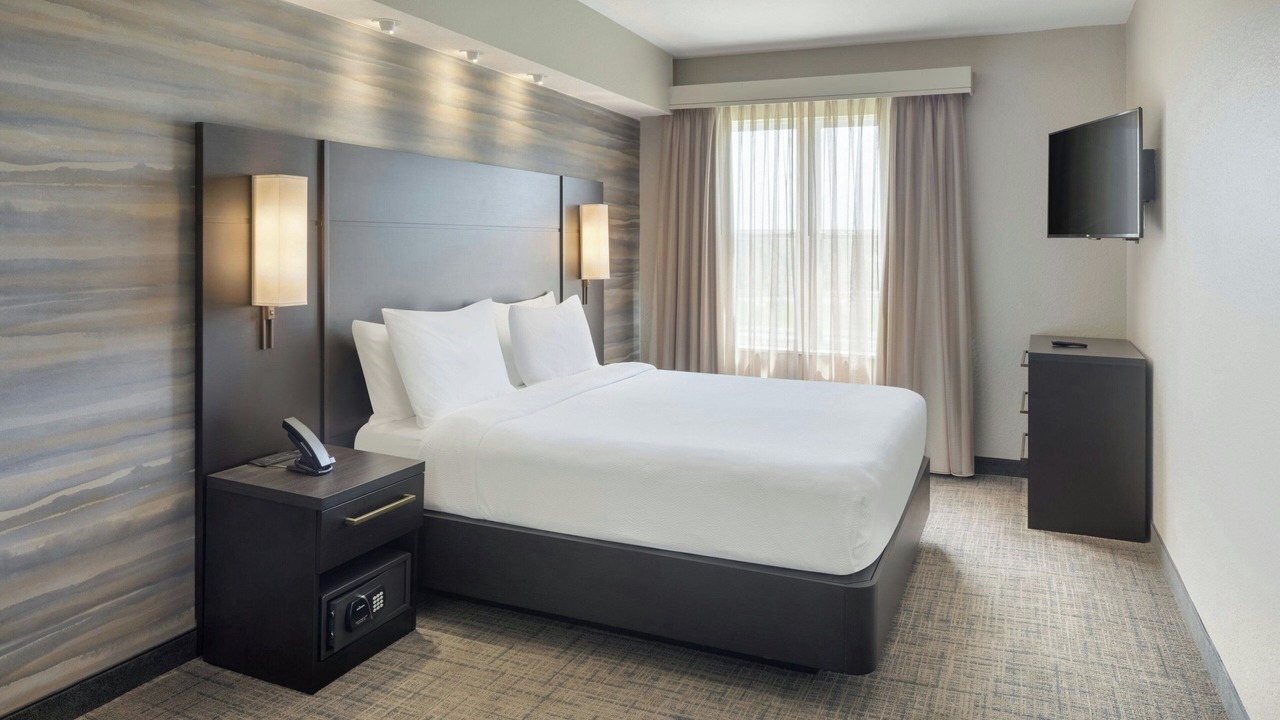 Photo of Bedroom in Lutz