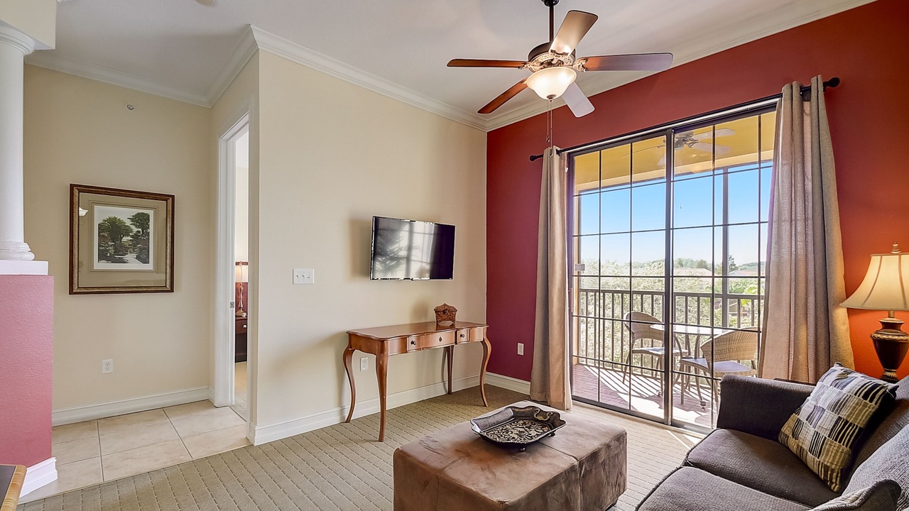 Photo of Livingroom in Carrollwood