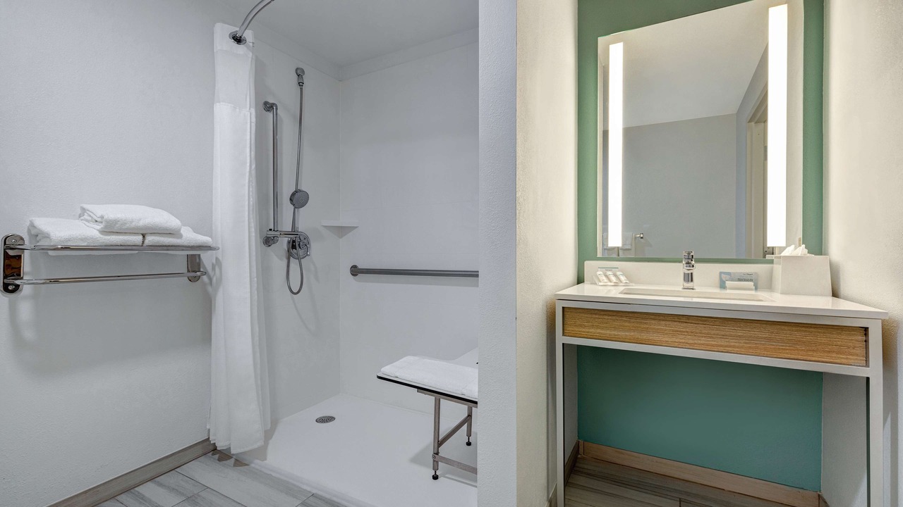 Photo of Bathroom in Oldsmar