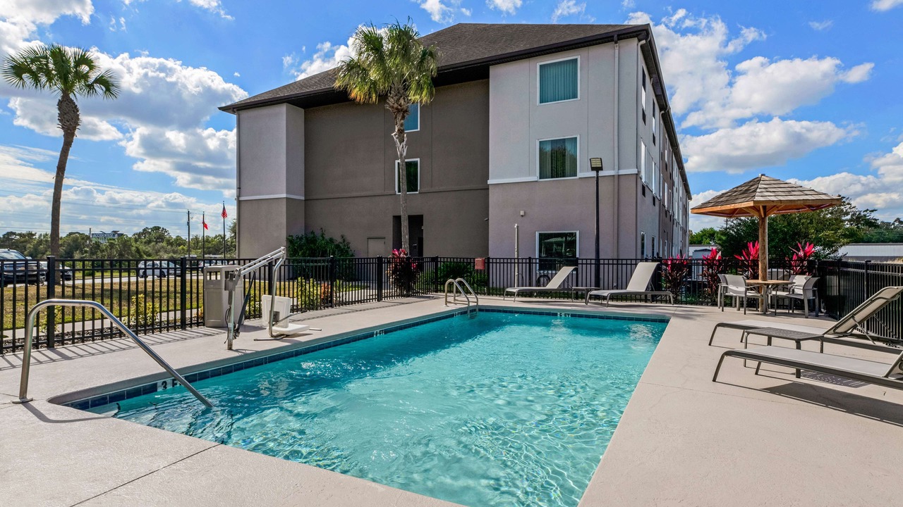 Photo of Outdoor in Auburndale