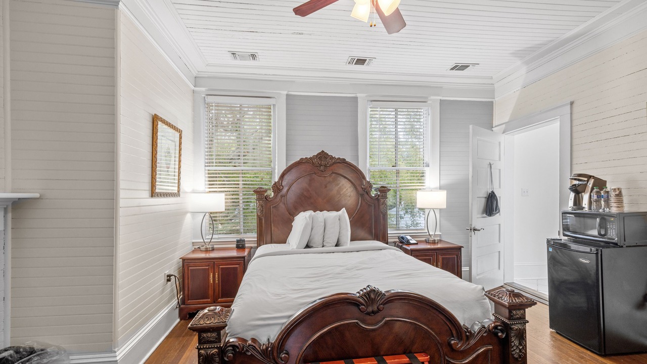 Photo of Bedroom in Historic Downtown Apalachicola