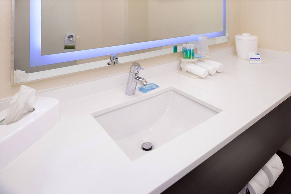 Photo of Bathroom in Florida City