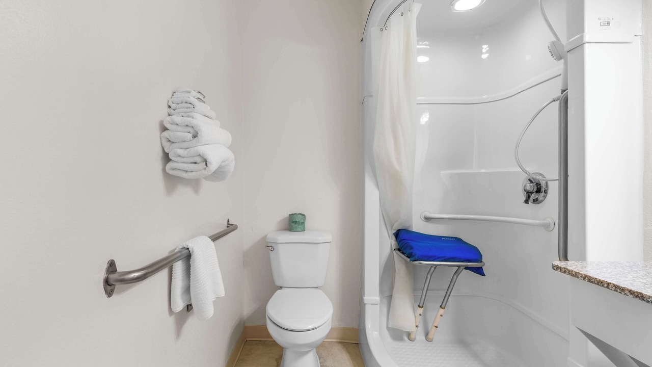 Photo of Bathroom in Lake City