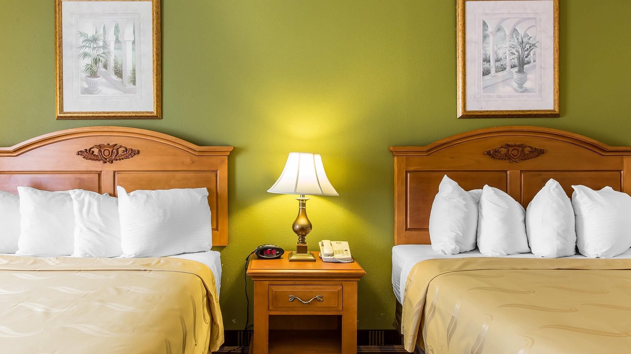 Photo of Bedroom in Hanceville