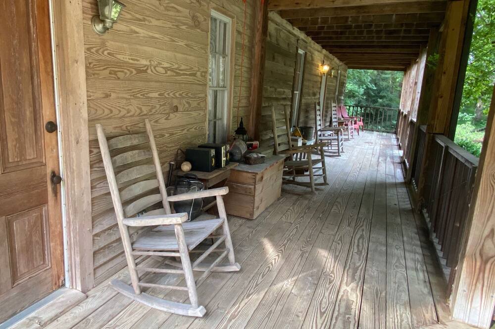 Photo of Patio Balcony in Suwanee