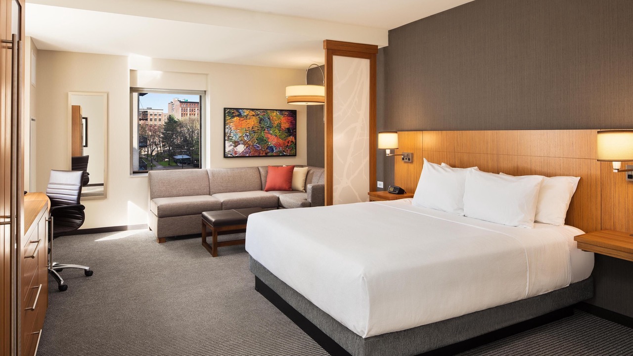 Photo of Bedroom in Downtown Knoxville