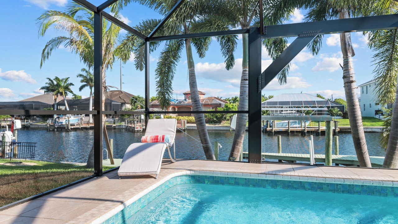 Photo of Outdoor in Pelican
