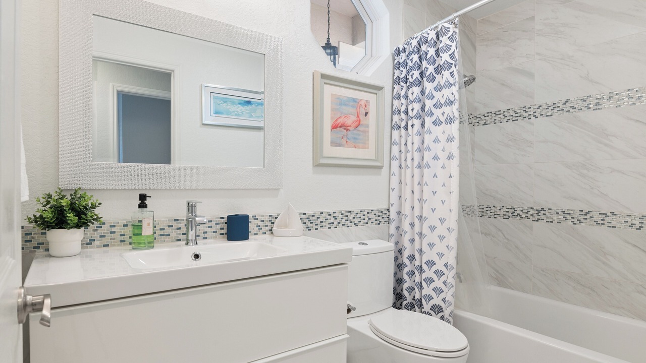 Photo of Bathroom in Pelican