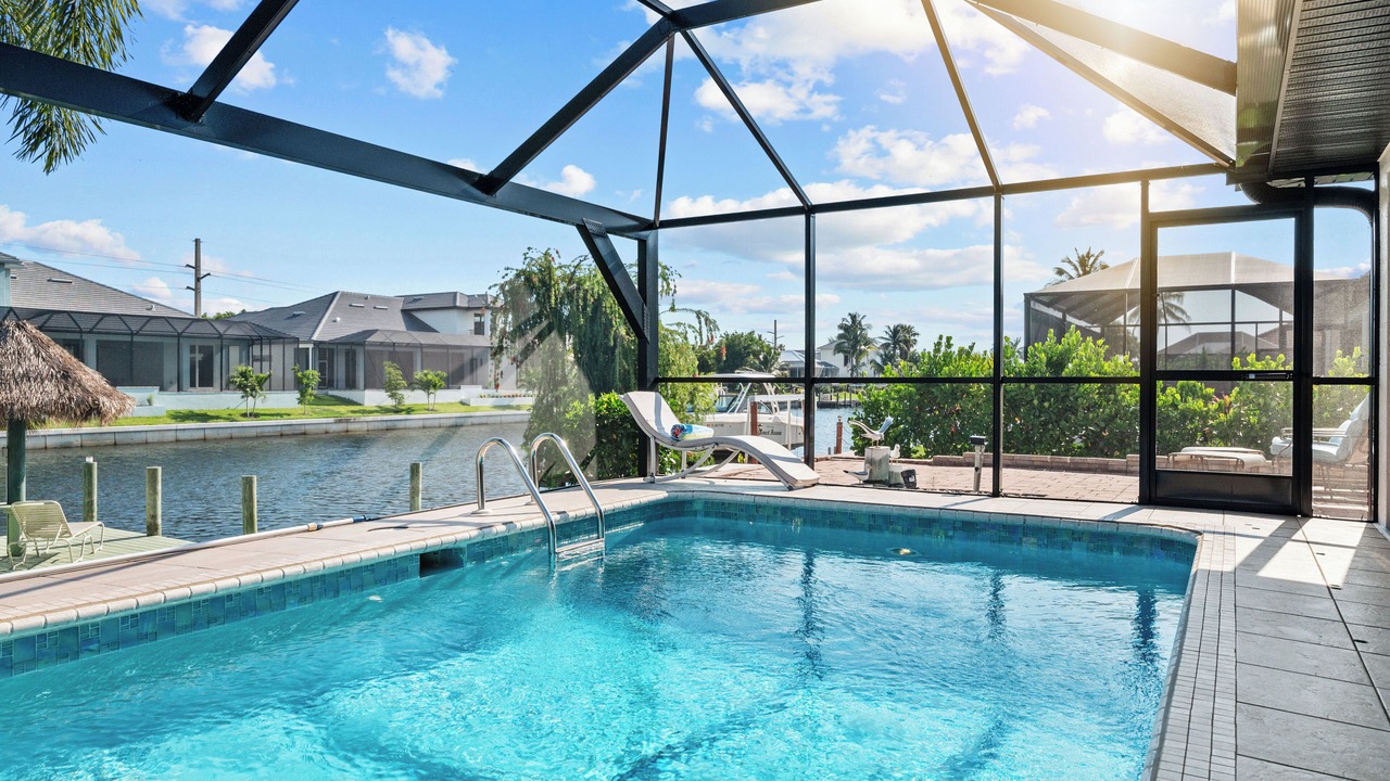 Photo of Outdoor in Pelican