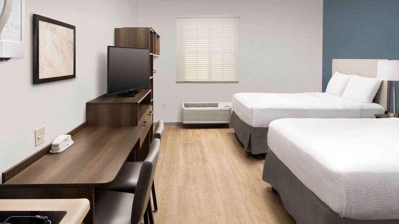 Photo of Bedroom in Ludlam