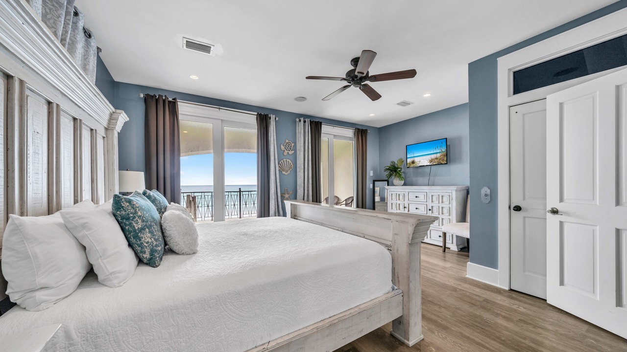 Photo of Bedroom in Delos