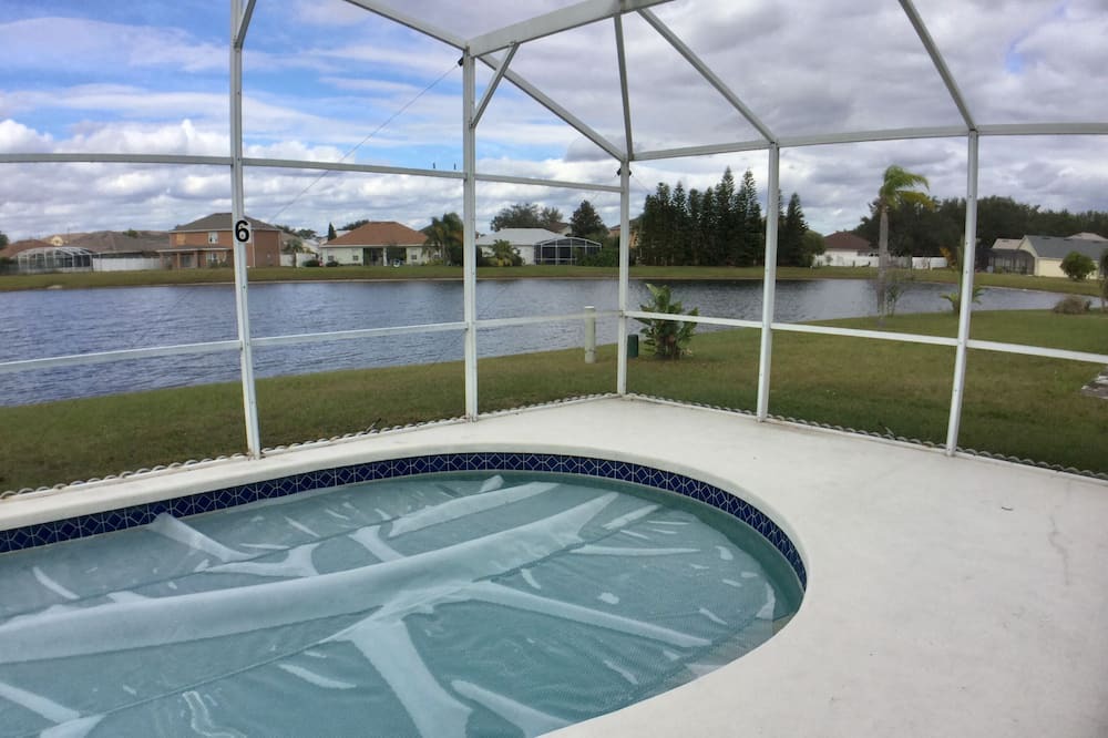 Photo of Outdoor in Poinciana