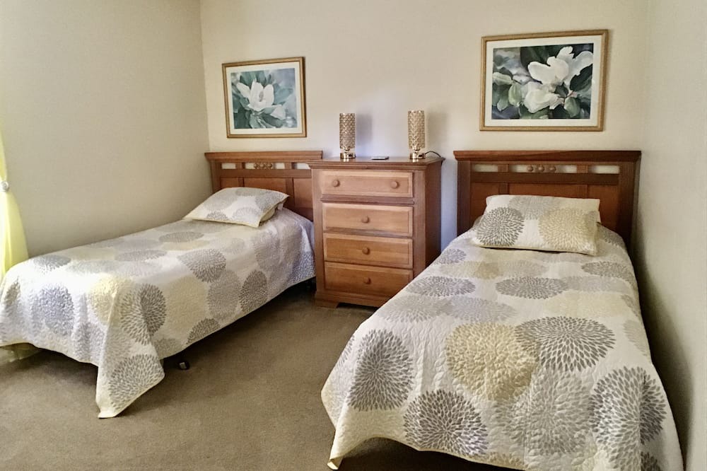 Photo of Bedroom in Poinciana