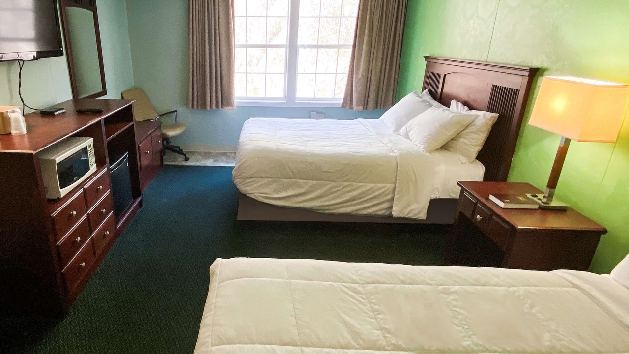 Photo of Bedroom in Lake City