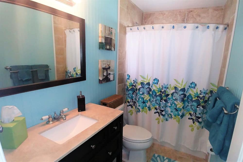 Photo of Bathroom in Port Canaveral