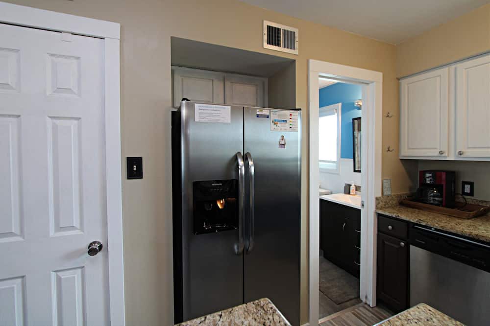 Photo of Bathroom in Fort Morgan