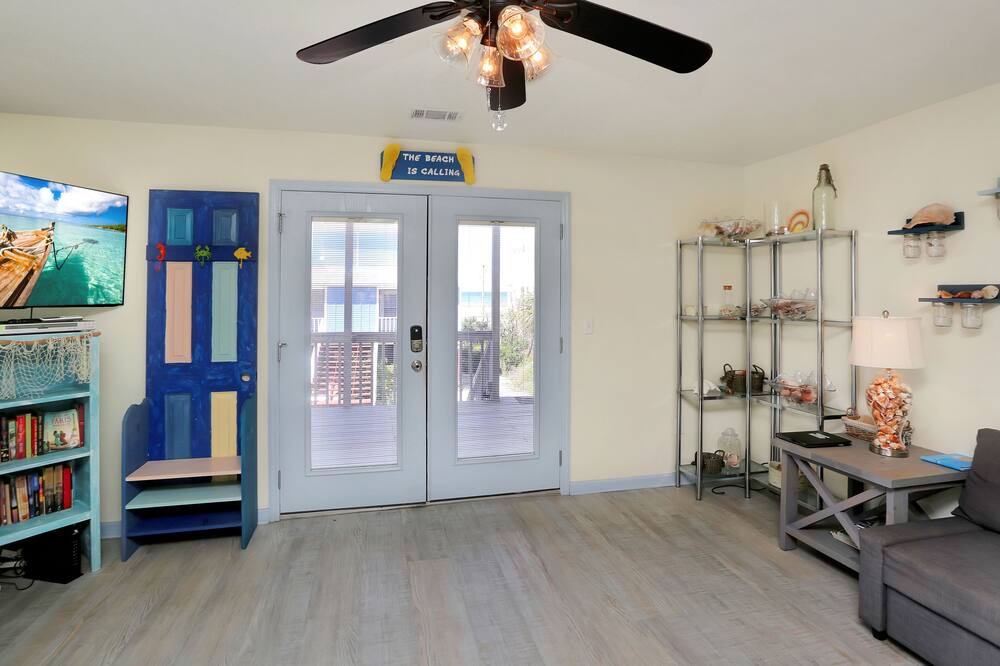 Photo of Bedroom in Cape San Blas