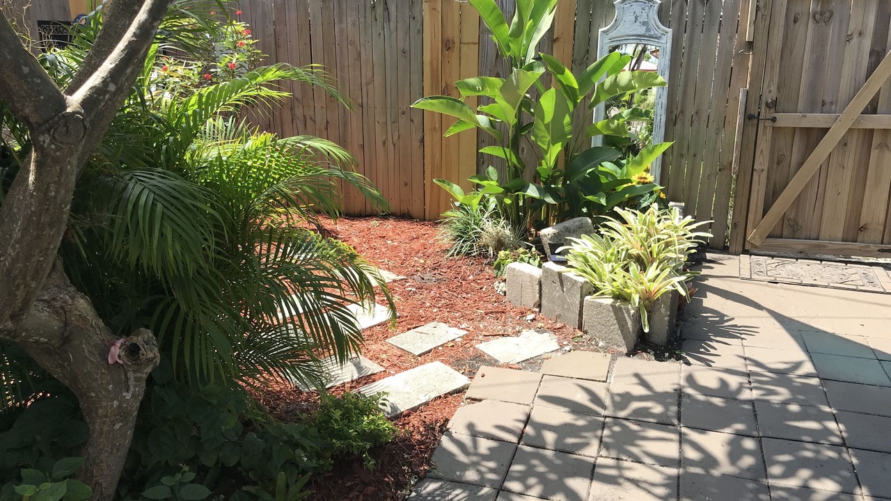 Photo of Patio Balcony in Harbordale
