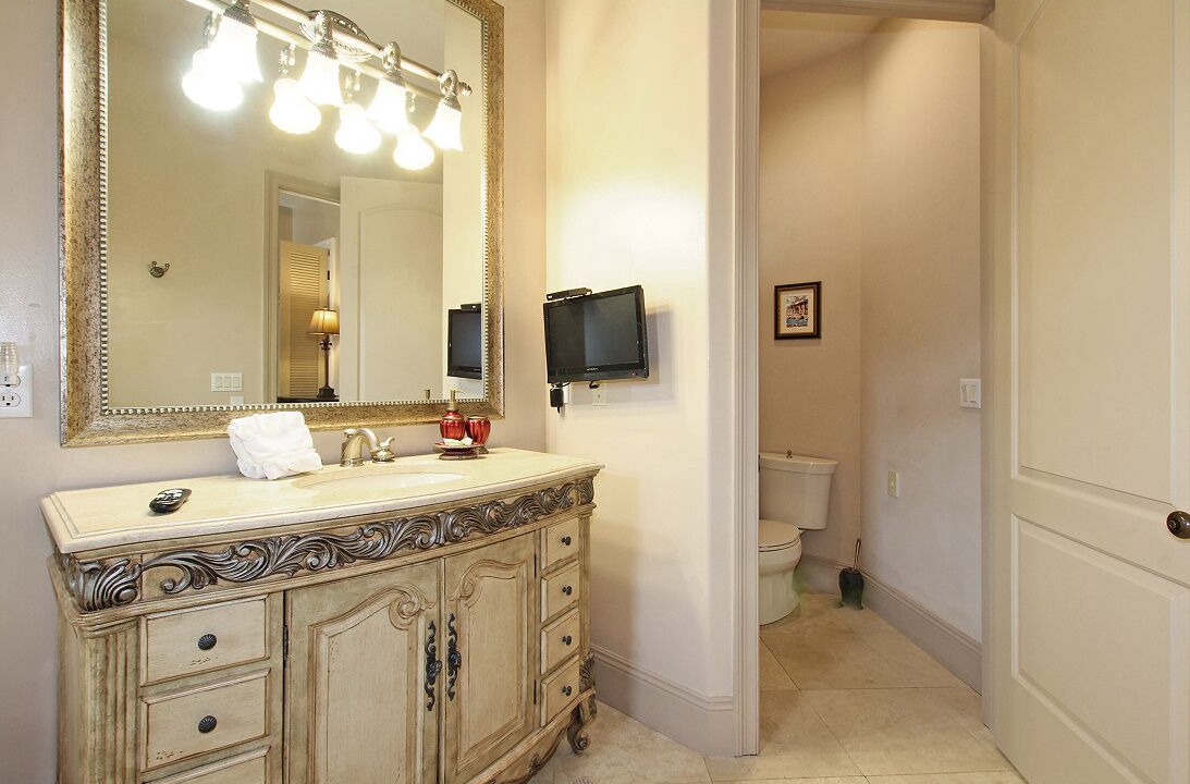 Photo of Bathroom in St. Tropez