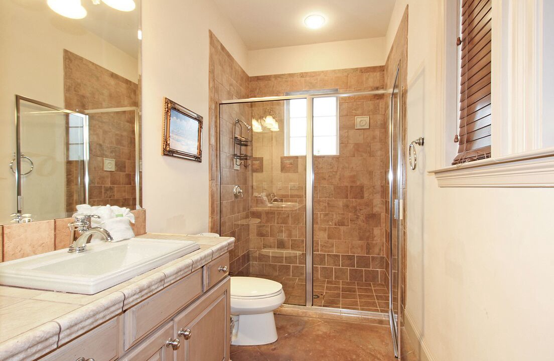 Photo of Bathroom in St. Tropez