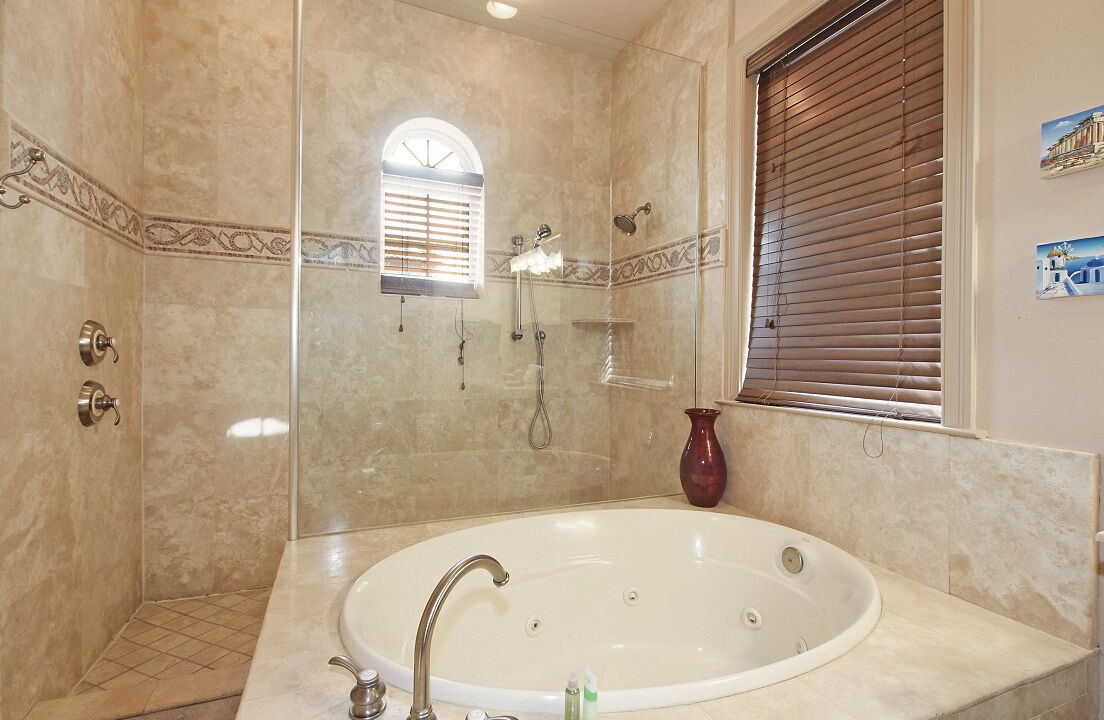 Photo of Bathroom in St. Tropez