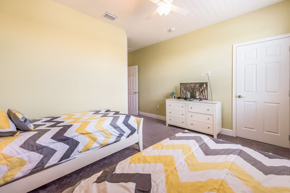 Photo of Bedroom in Four Corners