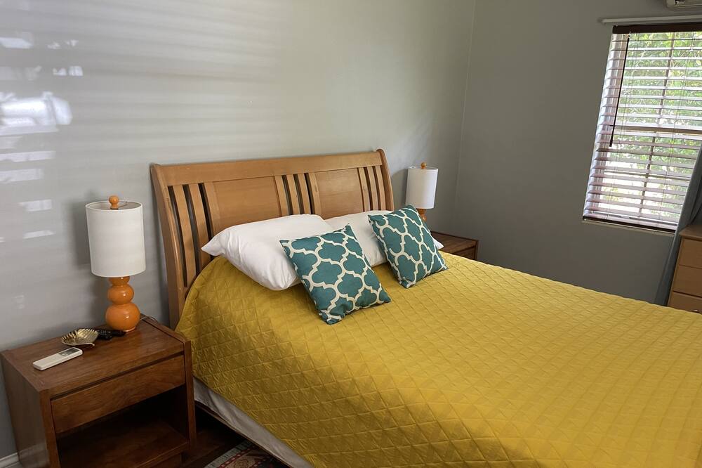 Photo of Bedroom in Tallahassee