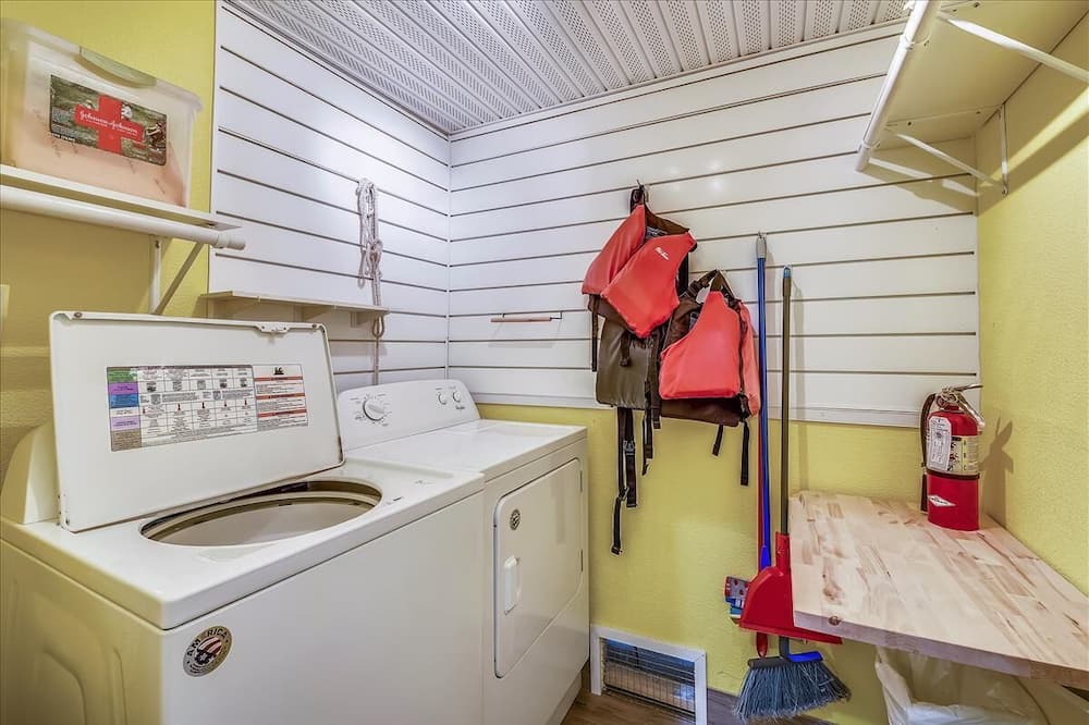 Photo of Bedroom in Treasure Beach Village