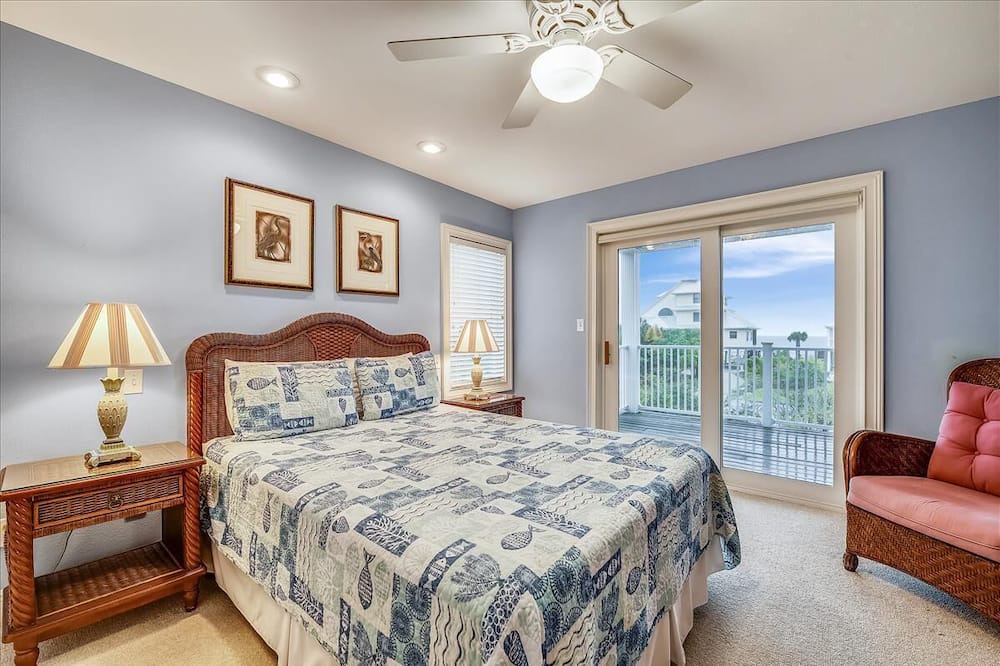 Photo of Bedroom in Treasure Beach Village