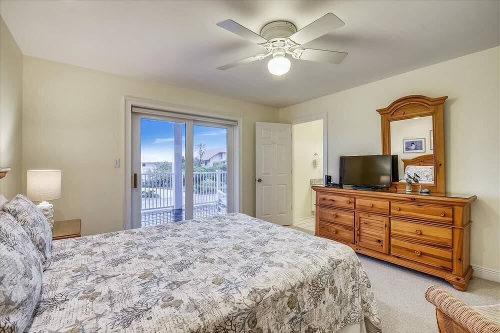 Photo of Bedroom in Treasure Beach Village