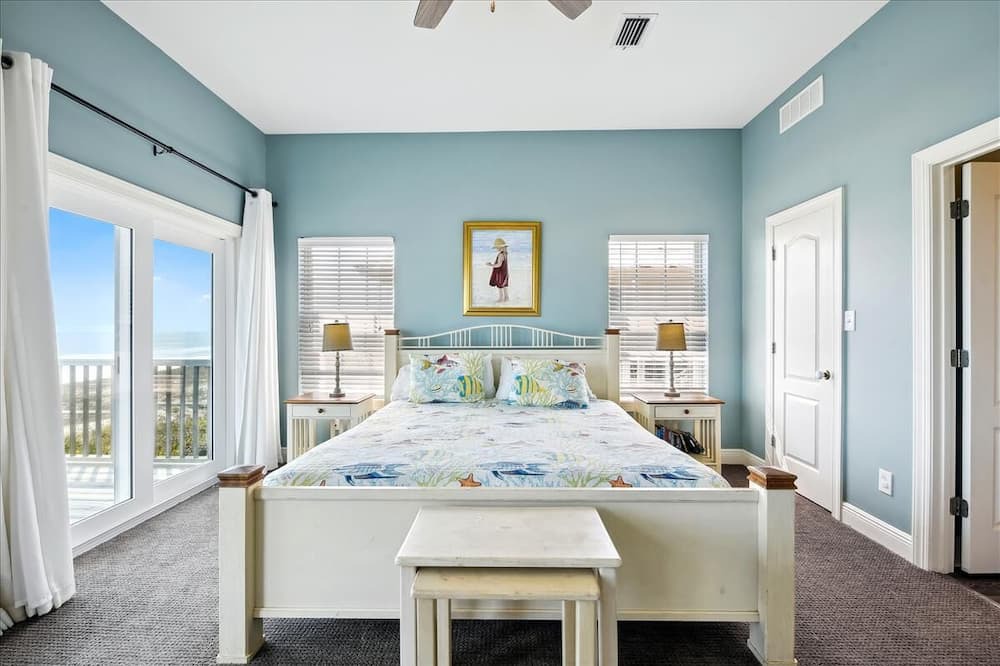 Photo of Bedroom in Sea Palm Village