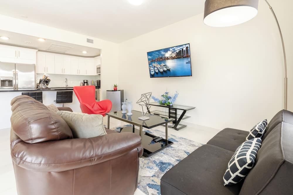 Photo of Livingroom in Princeton