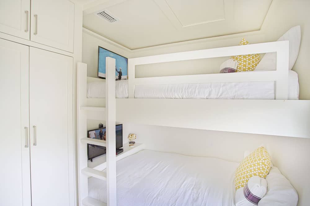 Photo of Bedroom in Santa Rosa Beach