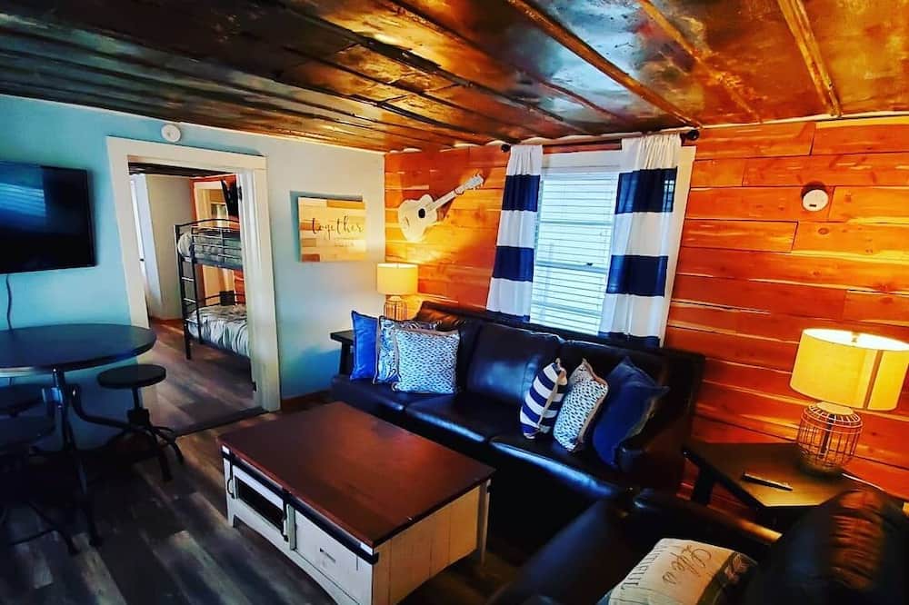 Photo of Livingroom in Town Creek