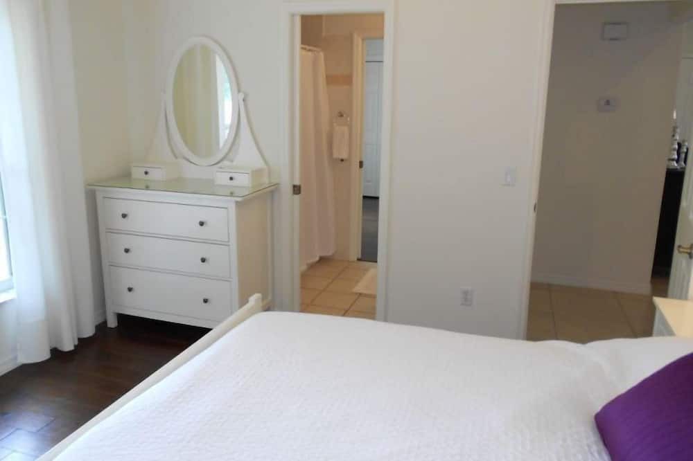 Photo of Bedroom in Hernando