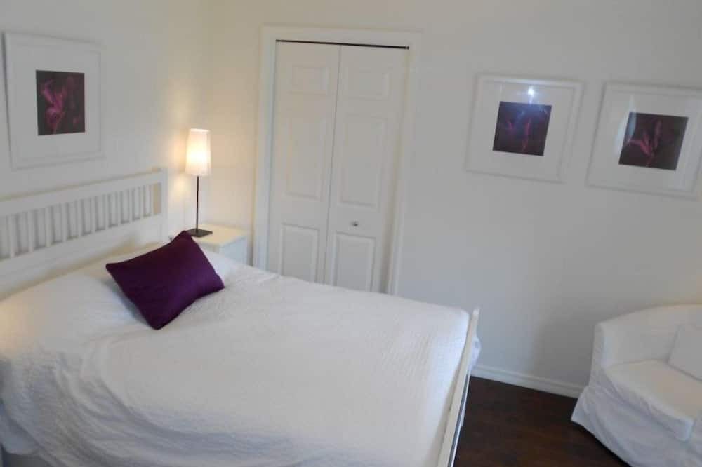 Photo of Bedroom in Hernando