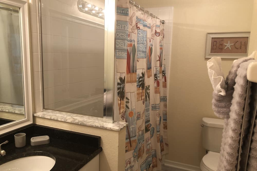 Photo of Bathroom in Pinewood Country Estates